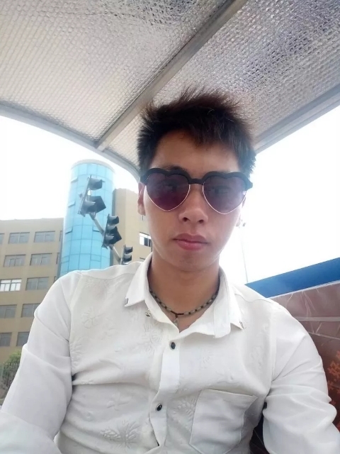 寻缘的第一张照片--赣州相亲服务中心