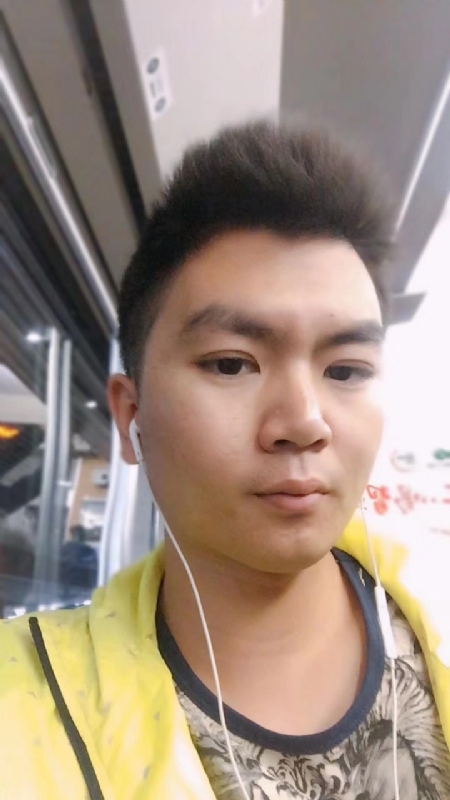 瑞泽的第一张照片--赣州相亲服务中心