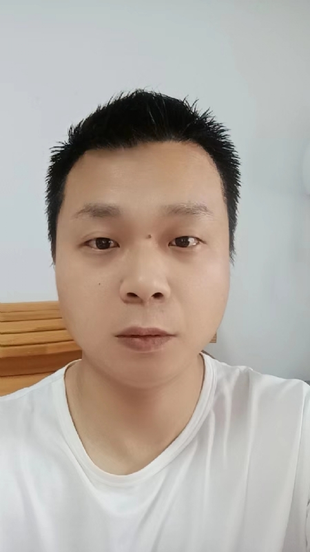 阳光的第一张照片--赣州相亲服务中心