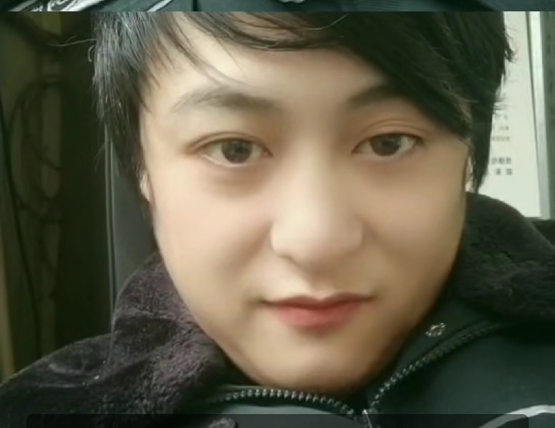 小玮的第一张照片--赣州相亲服务中心