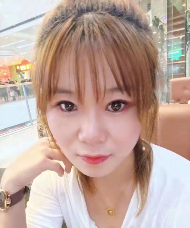心碎小猪的第二张照片--赣州相亲服务中心