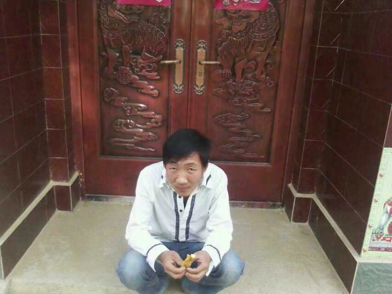潘先生的第一张照片--赣州相亲服务中心