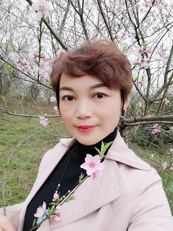 转角遇到你的第一张照片--赣州相亲服务中心