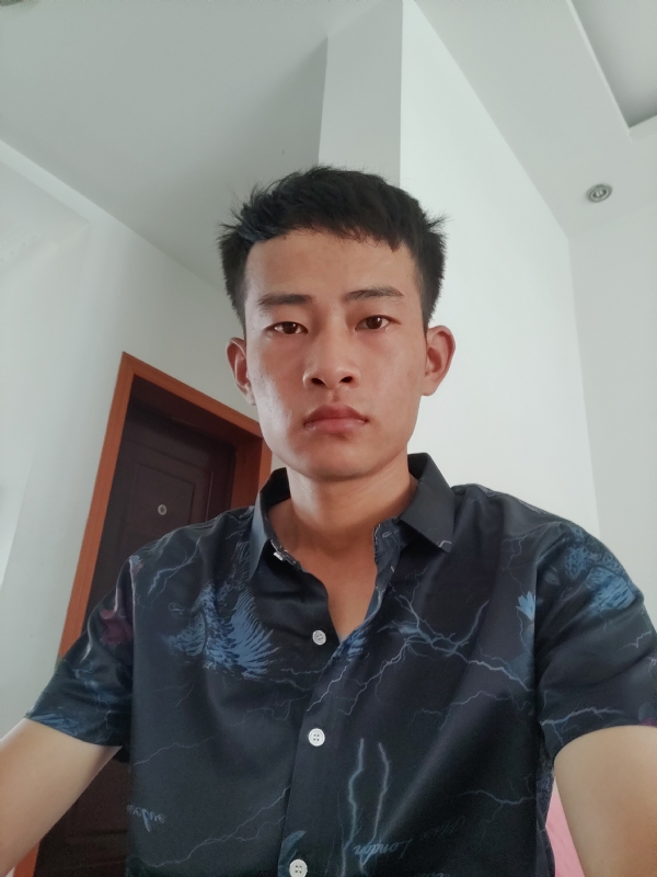 彳亍的第一张照片--赣州相亲服务中心