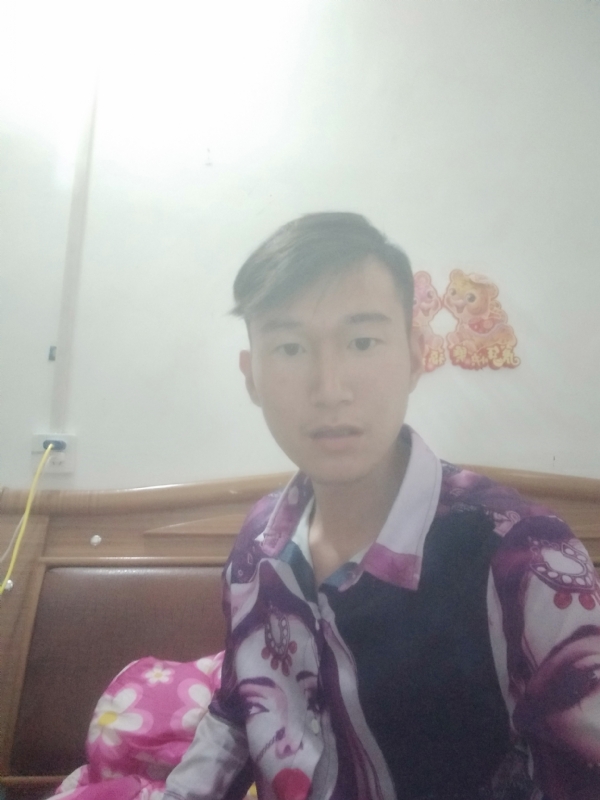 唯美的爱情故事的第四张照片--赣州相亲服务中心