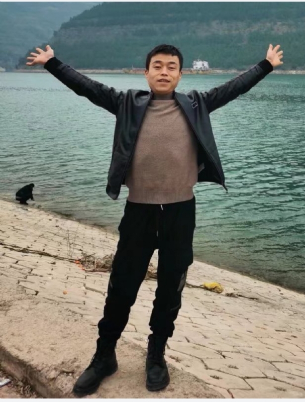 寂寞的风的第二张照片--赣州相亲服务中心