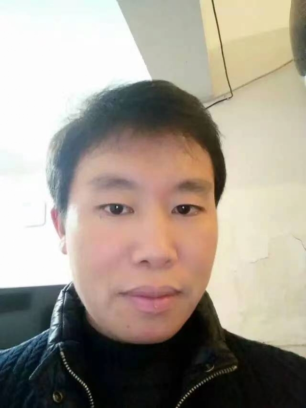 擎天柱的第三张照片--赣州相亲服务中心