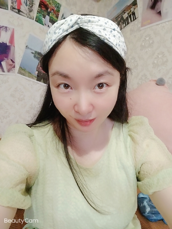 佳佳的第一张照片--赣州相亲服务中心