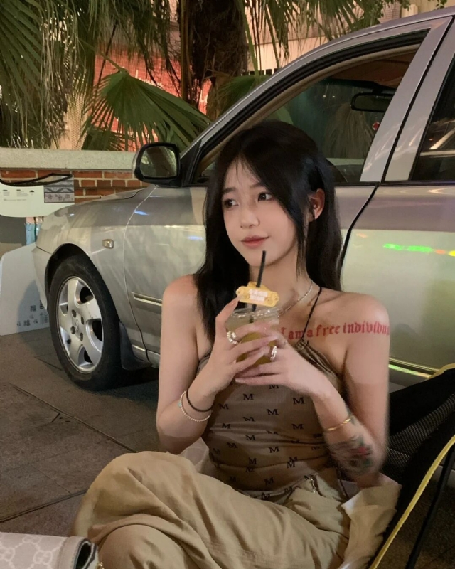娜娜的第一张照片--赣州相亲服务中心