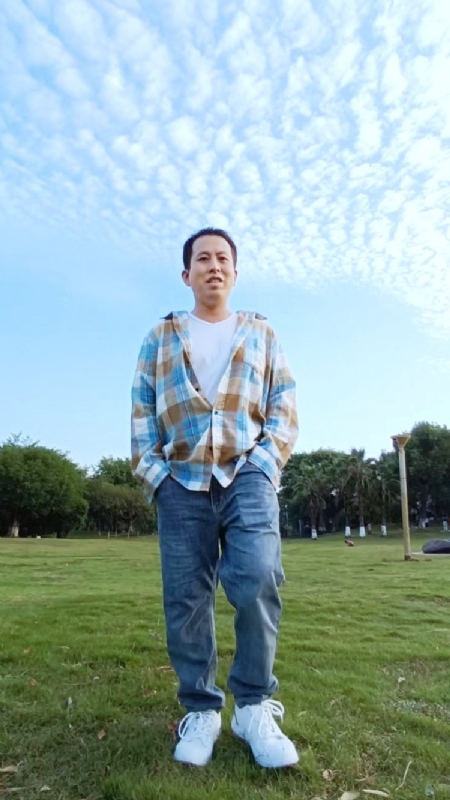 曹先生的第一张照片--赣州相亲服务中心