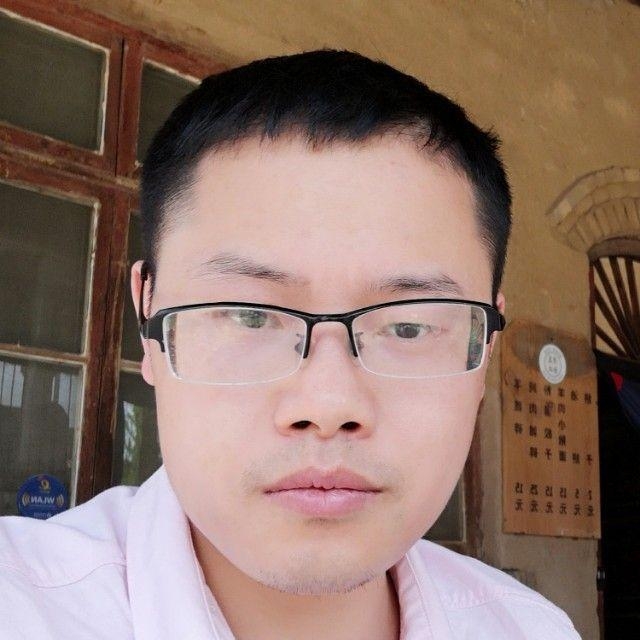 碌心待转的第一张照片--赣州相亲服务中心
