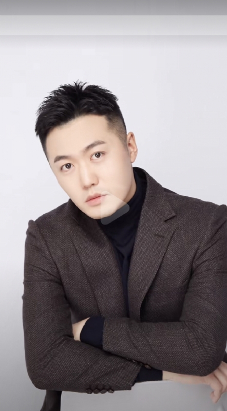 杨天枭的第一张照片--赣州相亲服务中心