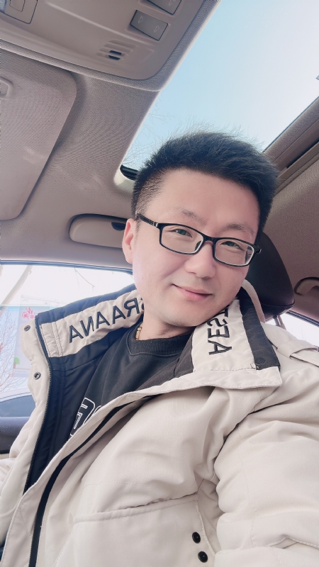 不离不弃的第二张照片--赣州相亲服务中心
