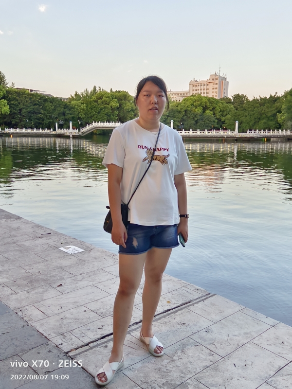 幸福触手可及的第一张照片--赣州相亲服务中心
