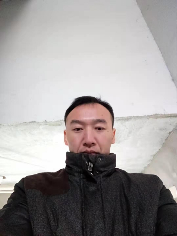 孤狼的第三张照片--赣州相亲服务中心