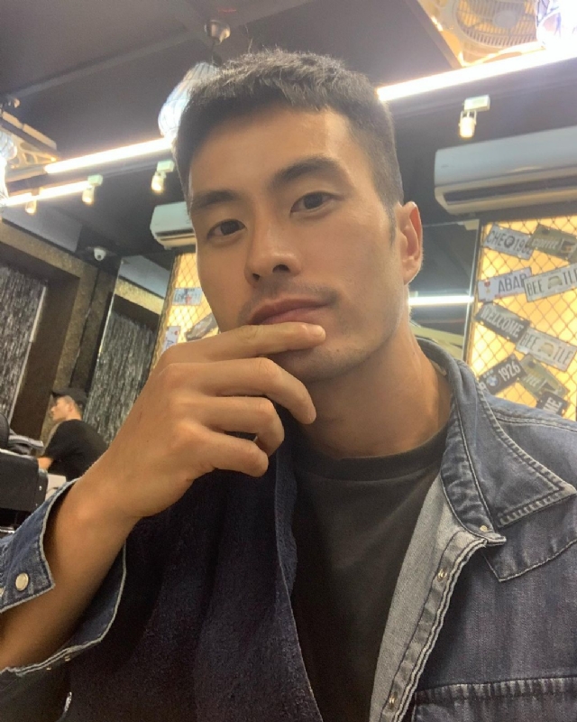 伟业强哥的第一张照片--赣州相亲服务中心
