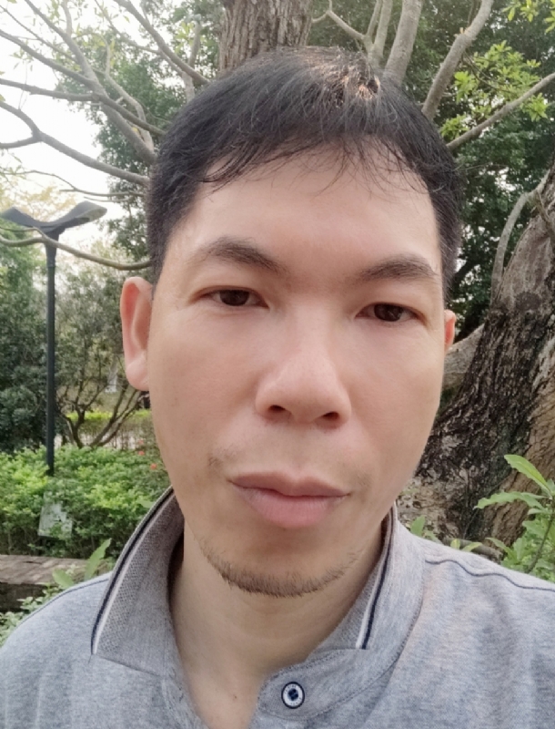 漂浮的云的第一张照片--赣州相亲服务中心