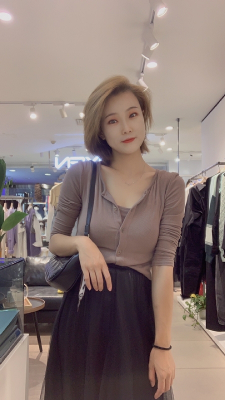 大婷子的第一张照片--赣州相亲服务中心