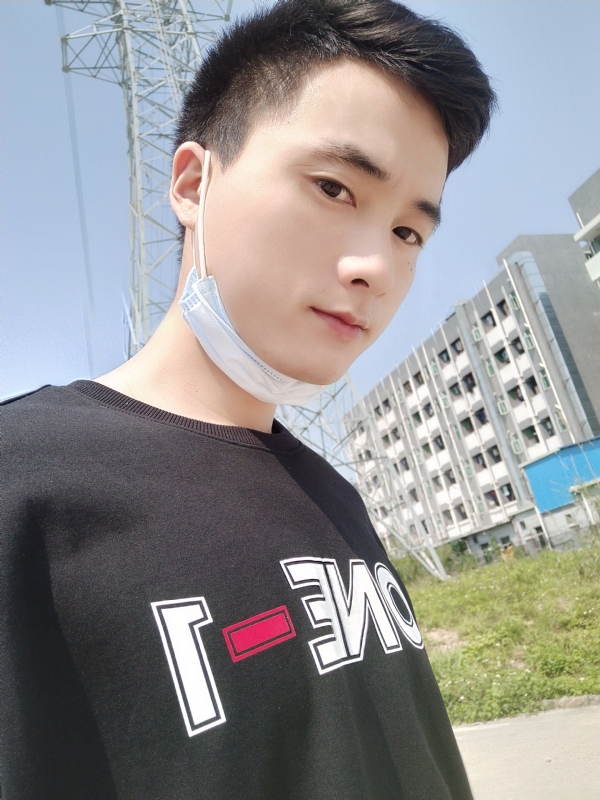 何凡的第一张照片--赣州相亲服务中心