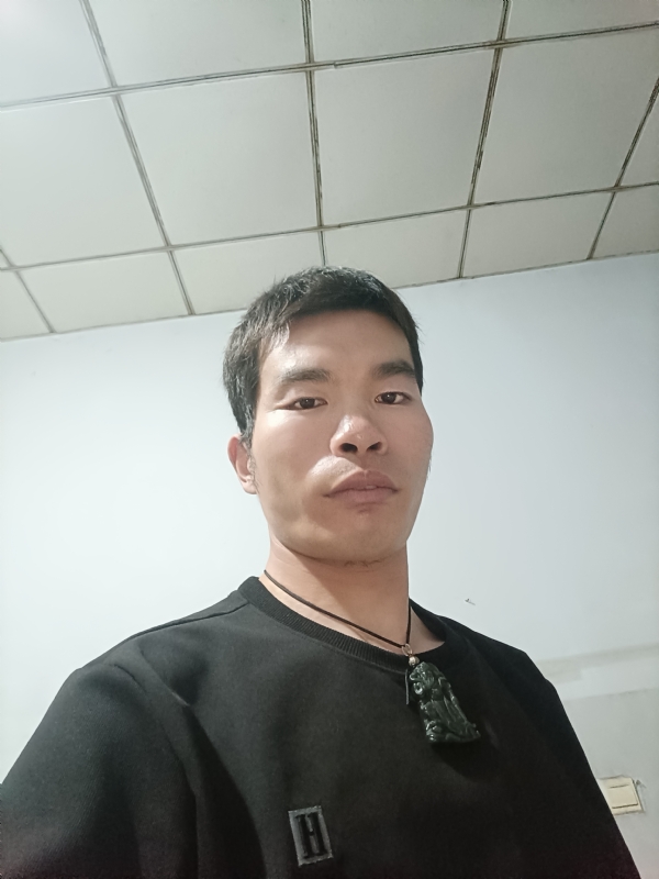 小松(11)的第一张照片--赣州相亲服务中心