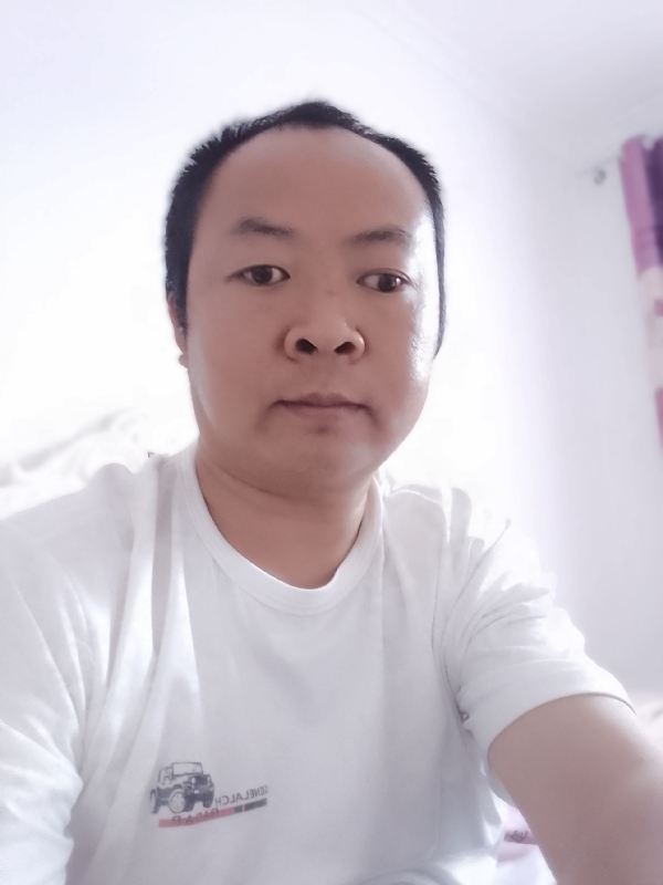 张家小伙子的第四张照片--赣州相亲服务中心