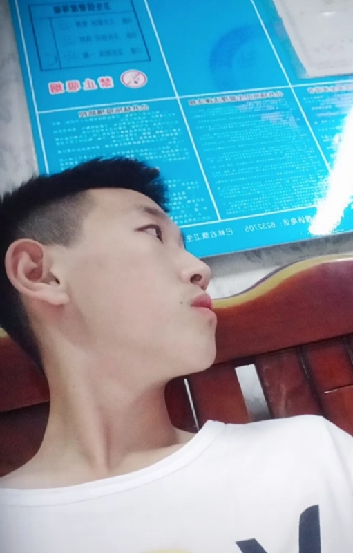 高一名的第一张照片--赣州相亲服务中心