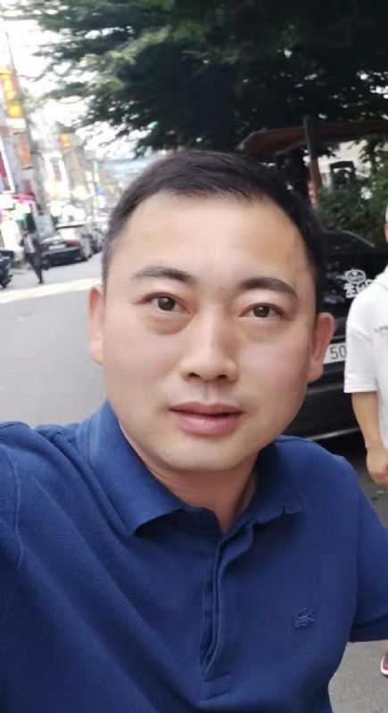 李龙的第一张照片--赣州相亲服务中心