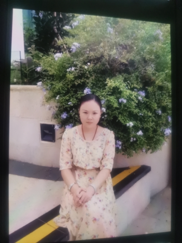 李姝静的第三张照片--赣州相亲服务中心