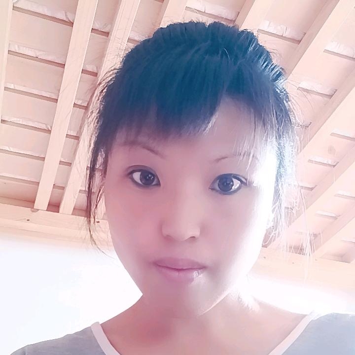 Lily的第一张照片--赣州相亲服务中心