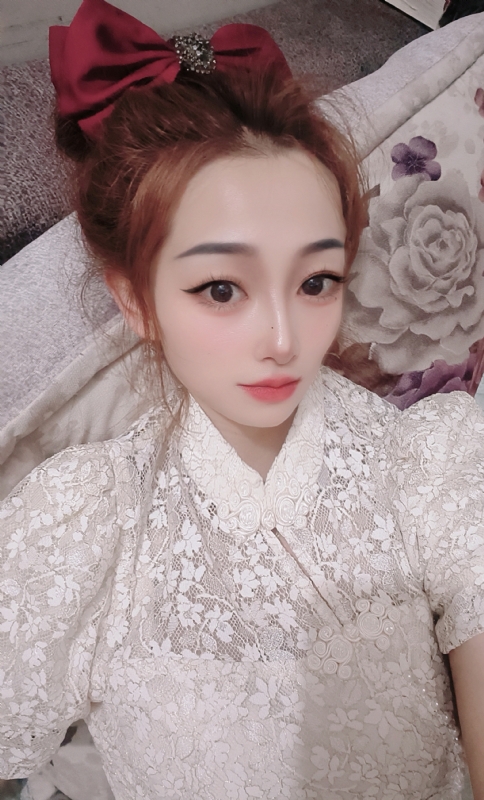 有缘千里来相会的第一张照片--赣州相亲服务中心
