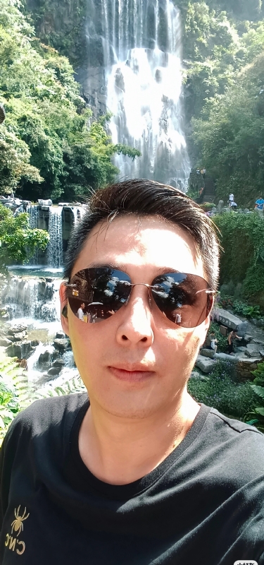 小小帅哥的第一张照片--赣州相亲服务中心