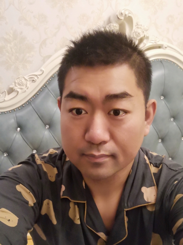 曾经的第一张照片--赣州相亲服务中心