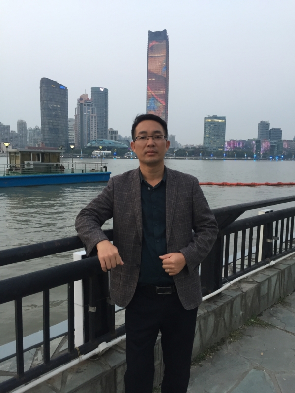 风月无边的第一张照片--赣州相亲服务中心