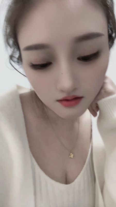 不倾城的第一张照片--赣州相亲服务中心