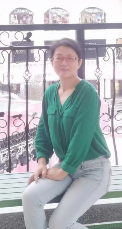 丽华的第七张照片--赣州相亲服务中心