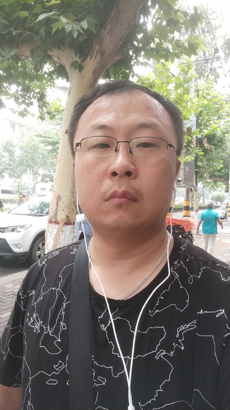 飘逸的星辰的第一张照片--赣州相亲服务中心