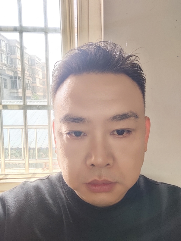 爱人先爱己的第一张照片--赣州相亲服务中心