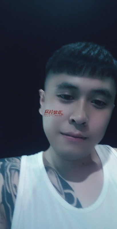 愚忠的第一张照片--赣州相亲服务中心