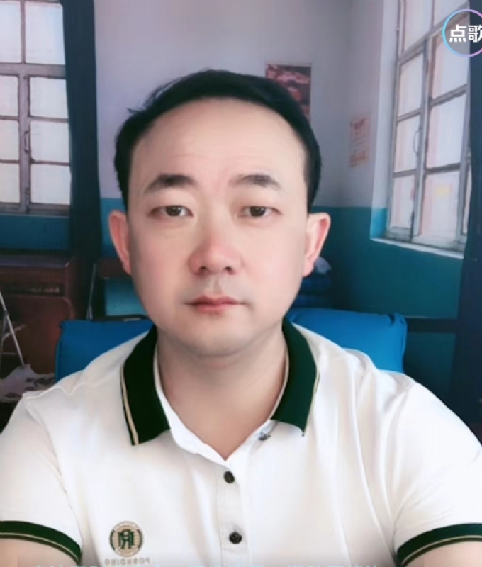 成秀才的第二张照片--赣州相亲服务中心