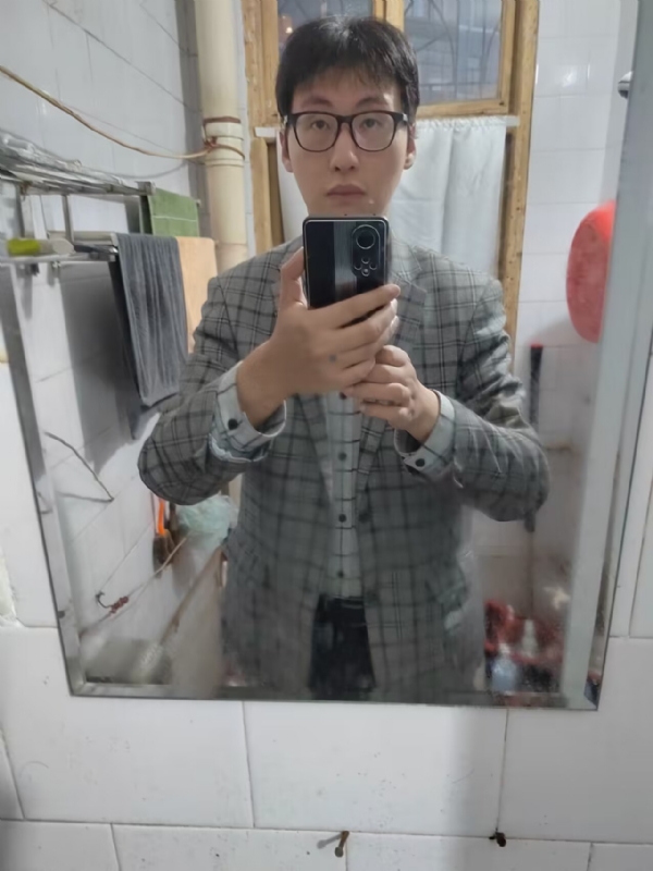 窒息的第二张照片--赣州相亲服务中心