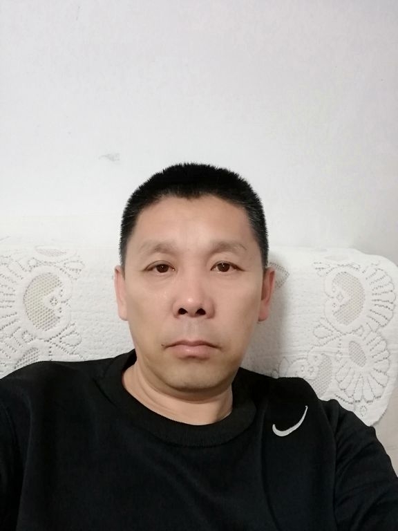 野1111的第一张照片--赣州相亲服务中心