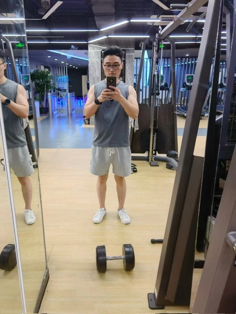 超哥的第二张照片--赣州相亲服务中心