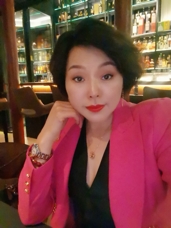 feng的第一张照片--赣州相亲服务中心