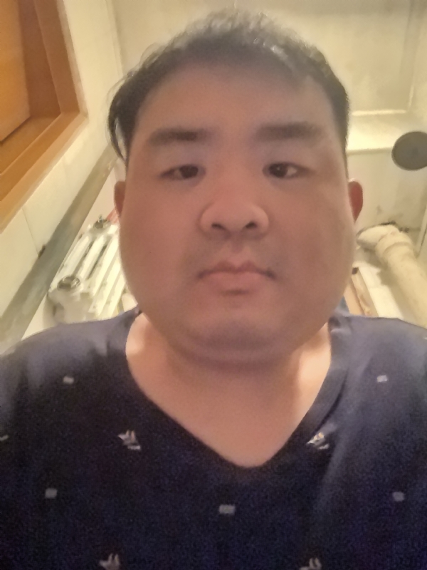 哈哈的第三张照片--赣州相亲服务中心