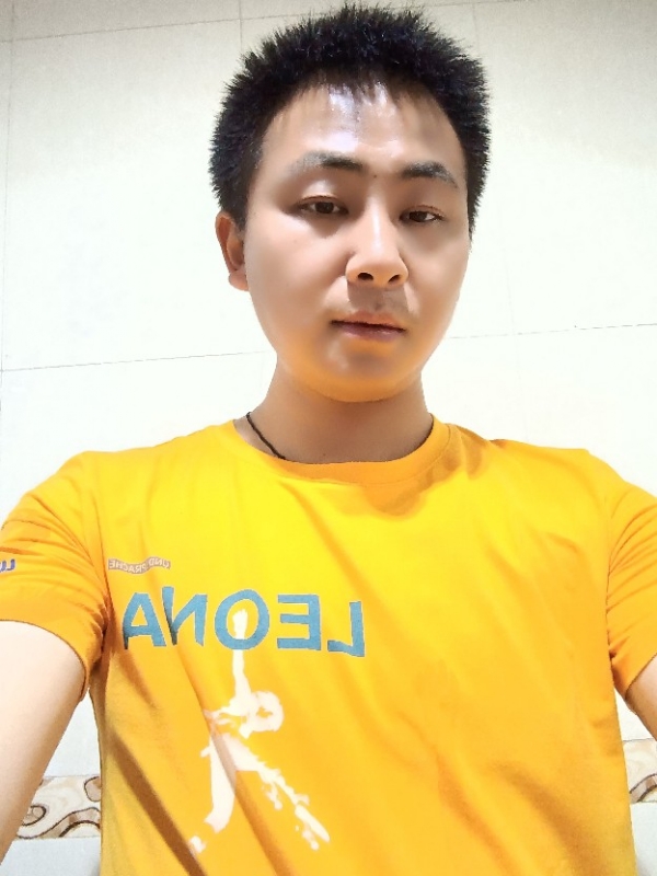 开心就好的第四张照片--赣州相亲服务中心