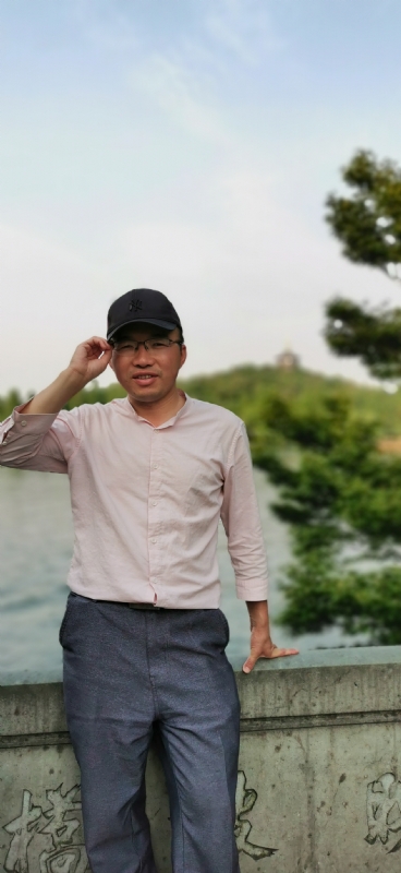 大叔有点忙的第三张照片--赣州相亲服务中心