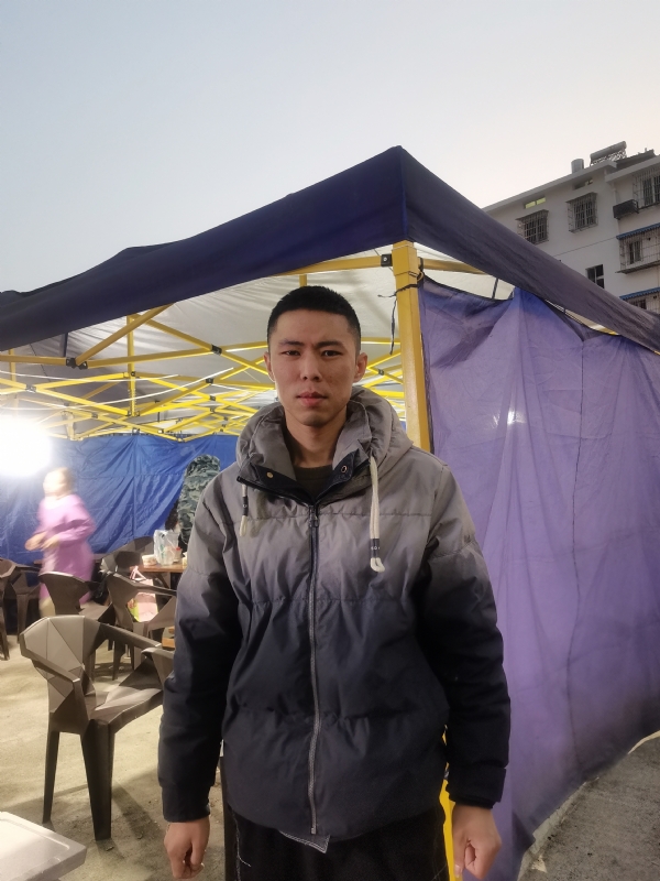 谁谁谁的第一张照片--赣州相亲服务中心