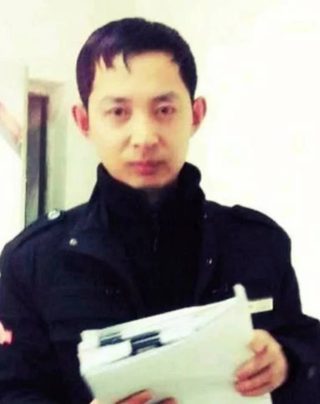 风雨中有你的第一张照片--赣州相亲服务中心
