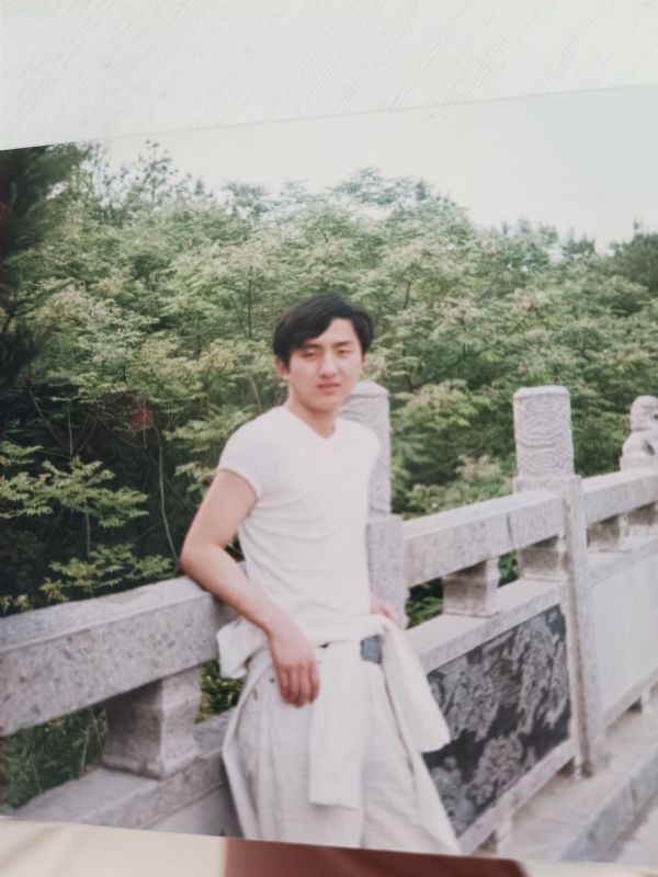 朱琦的第二张照片--赣州相亲服务中心