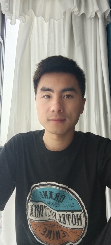叶秋的第二张照片--赣州相亲服务中心